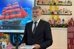 Руководство «Балтийского объединения» поздравило Детскую деревню SOS Пушкин с очередным днем рождения