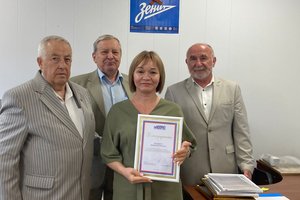 Руководство «Балтийского объединения» вручило награды сотрудникам АО «Зенит-Арена»